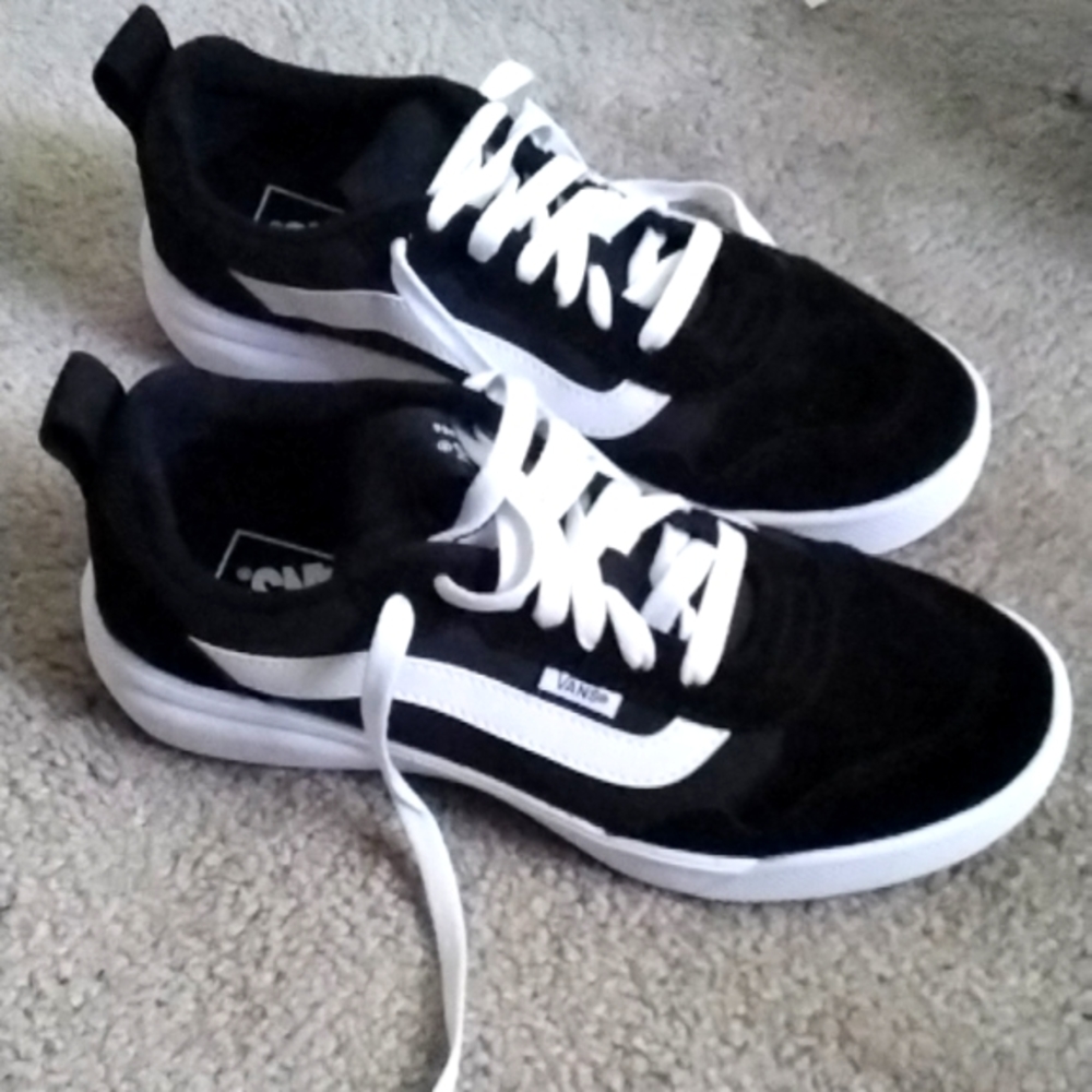Van's ultra range New without tag